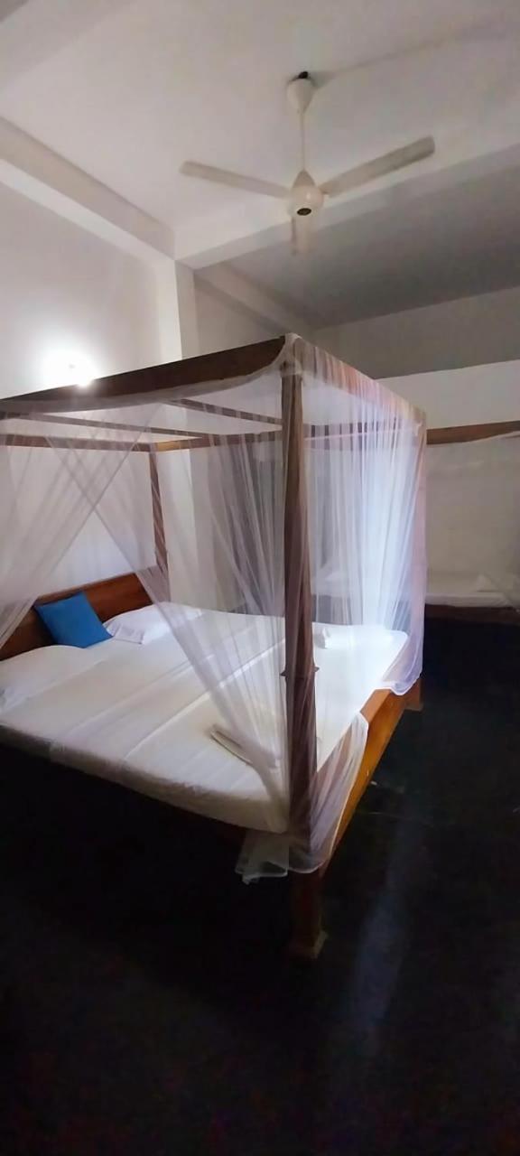 Golden Lodge Tangalle Exterior foto